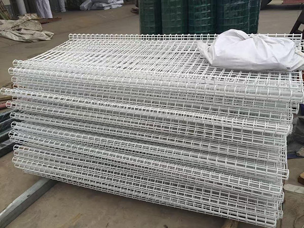 雙圈護欄網(wǎng)圖片4